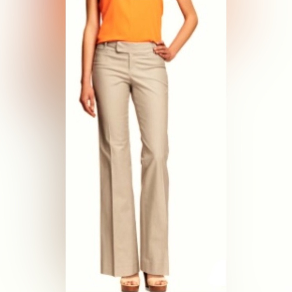 Banana Republic Tan Jackson Fit Cuffed Trousers.  Size 4. NWT